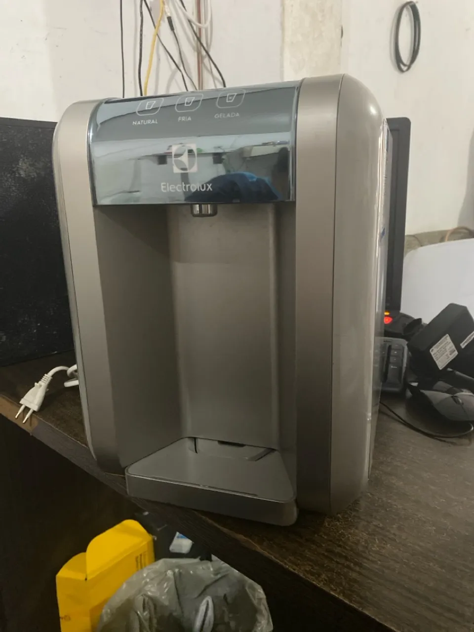  Bebedouro Electrolux inox 