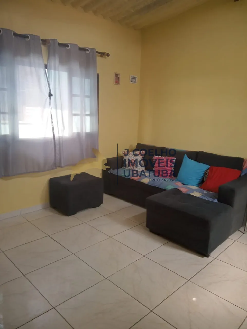 casa sobrado com 9 kitnets no mesmo terreno no Ipiranguinha em Ubatuba