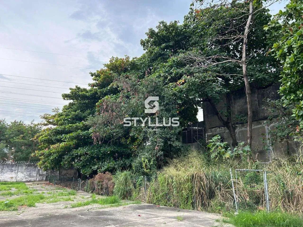 Galpão para venda terreno 2.388 m² em Inhaúma - Foto 14