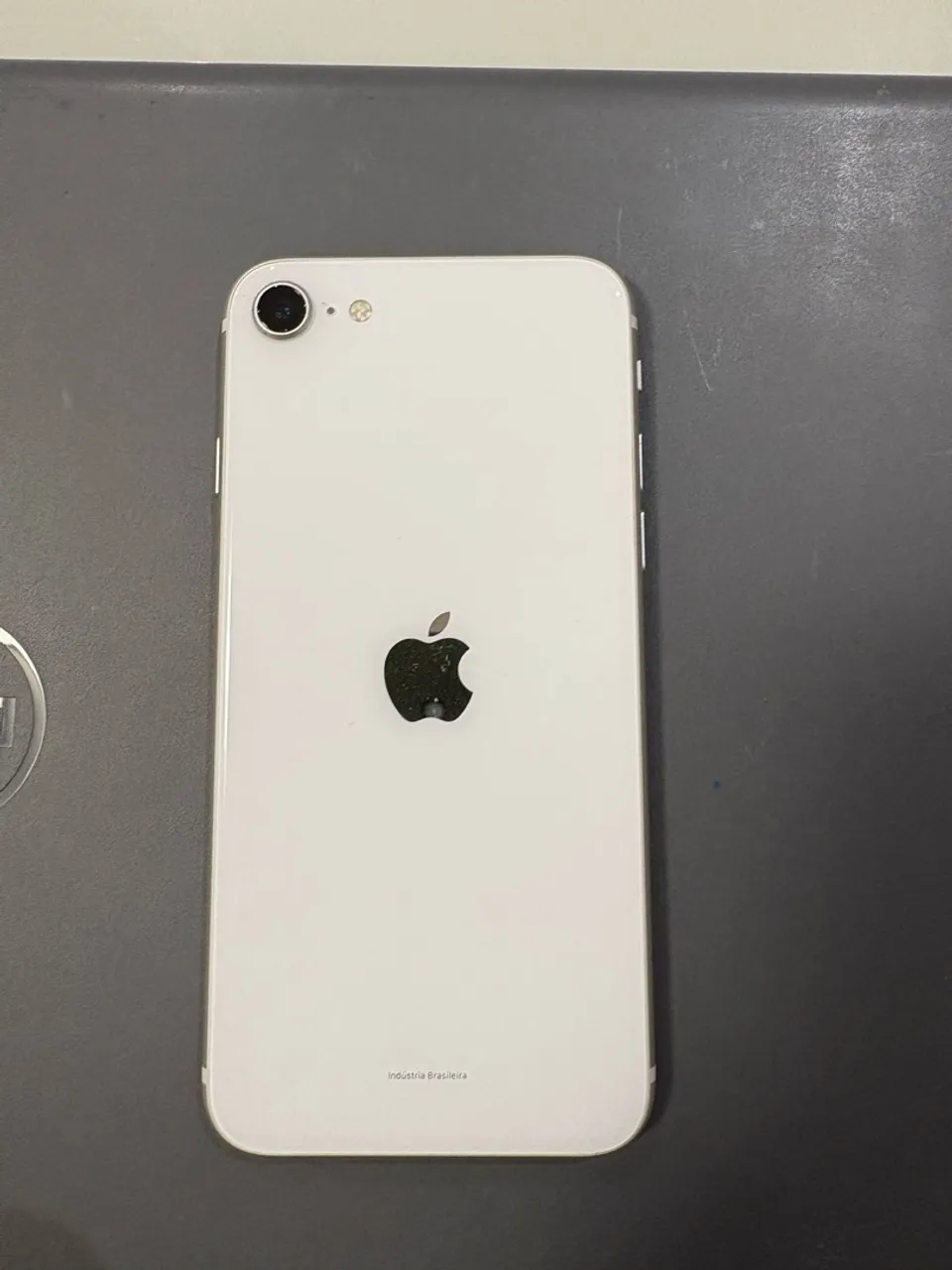 Vende-se iPhone em excelente estado 