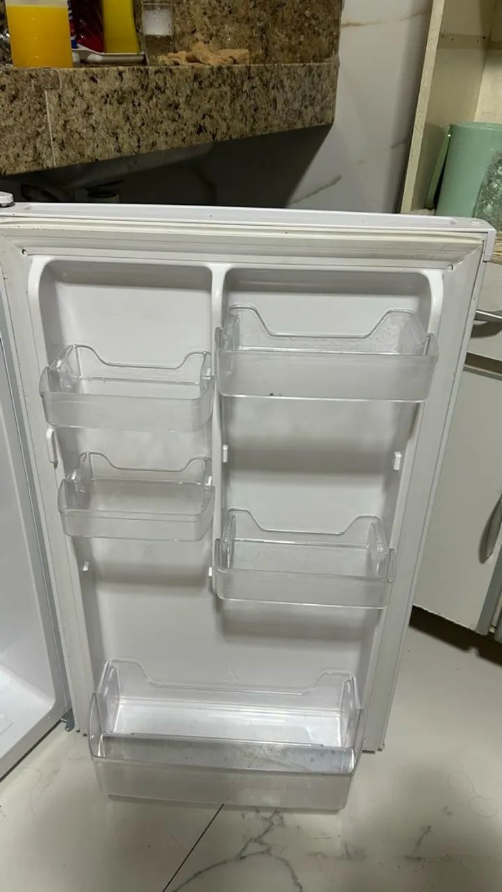 Frigobar Electrolux 122 L - Foto 3