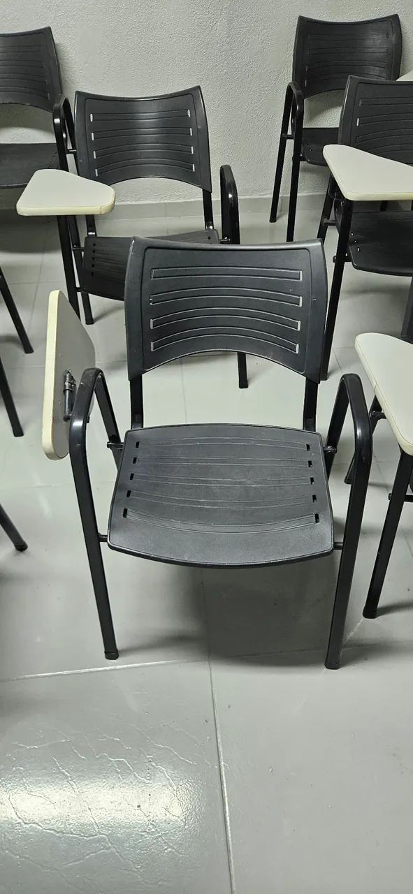 Cadeira de escola/universitária  - Foto 2