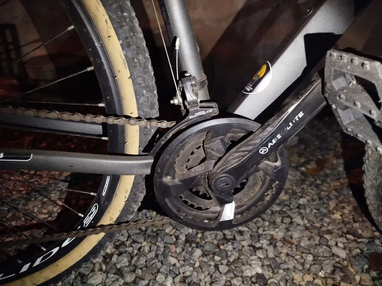 Bicicleta aro 29 usada - Foto 4