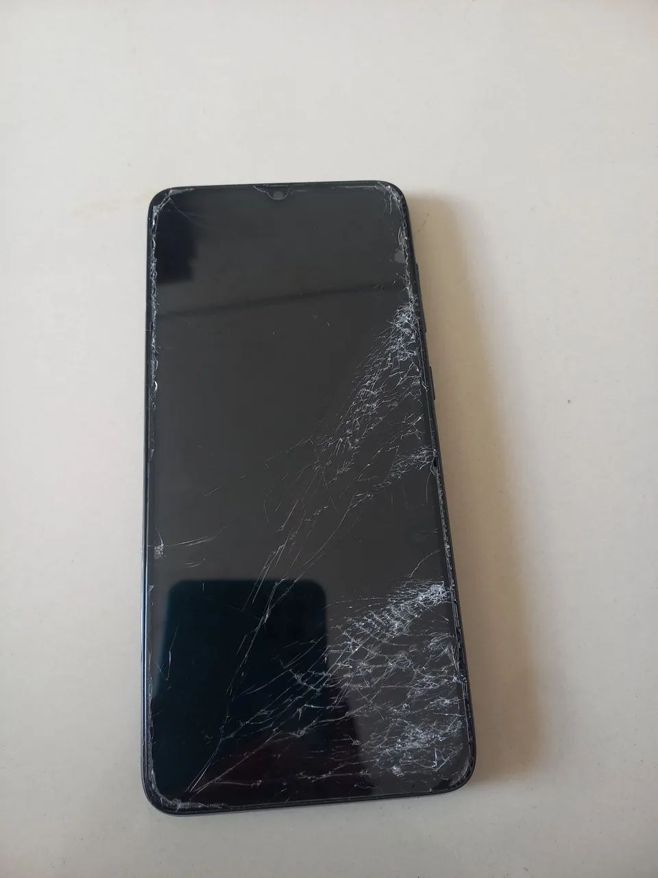 Samsung galaxy A70 tela quebrada  - Foto 2