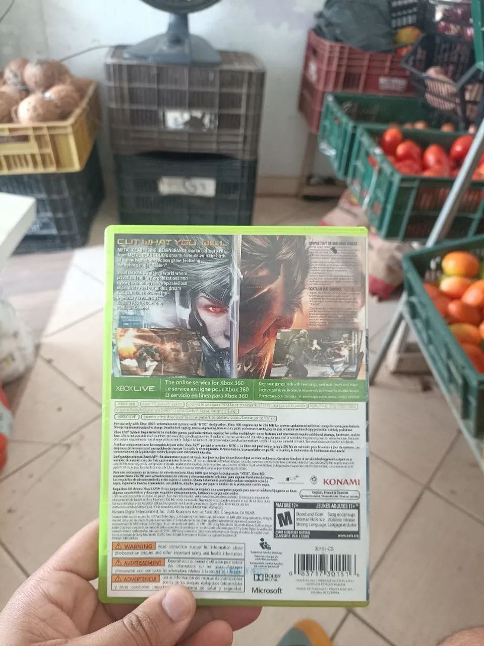 JOGO PARA XBOX 360 ORIGINAL METALGEAR RISING REVENGEANCE - Foto 2