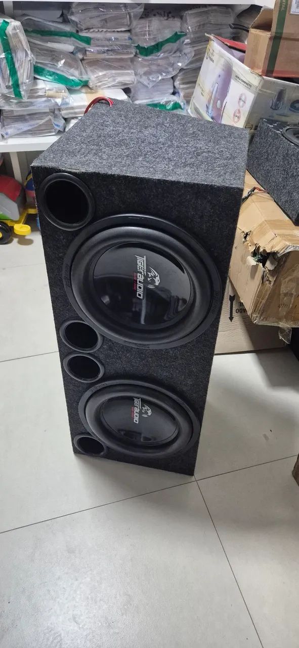 Vendo caixa com dois subwofers Tiger Áudio 1300w - Foto 2