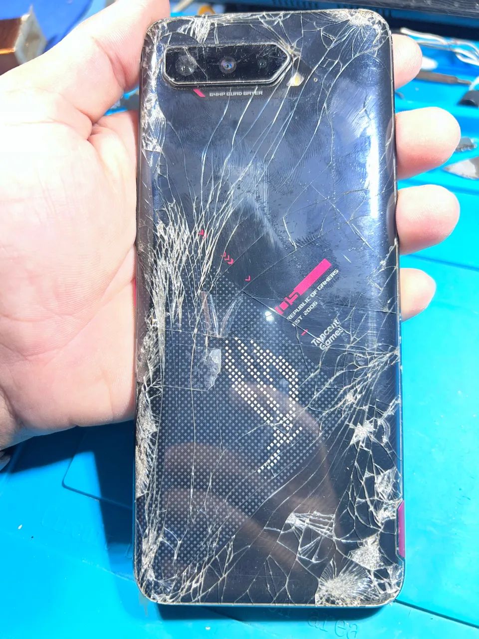Asus ROGphone 5s - Foto 2