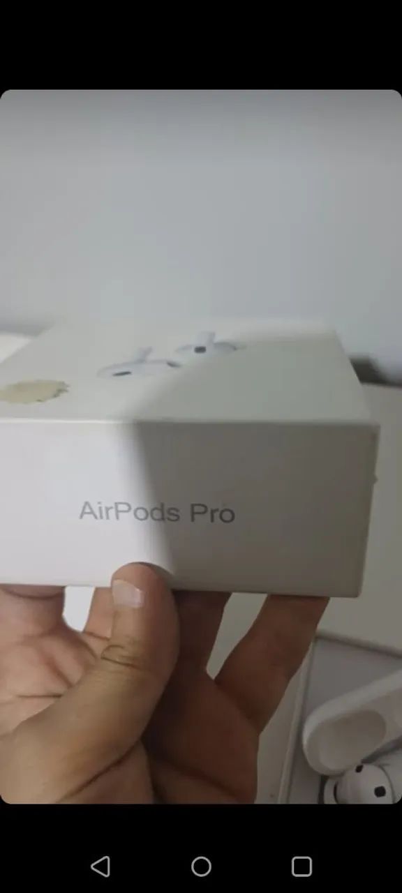 AirPods pro 2nd generation original/troco em iPhone 11 ou 12