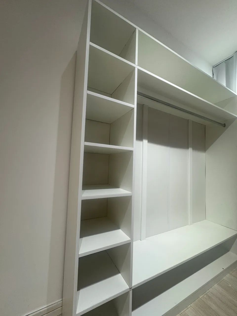 Cabideiro comeia branco - Foto 4