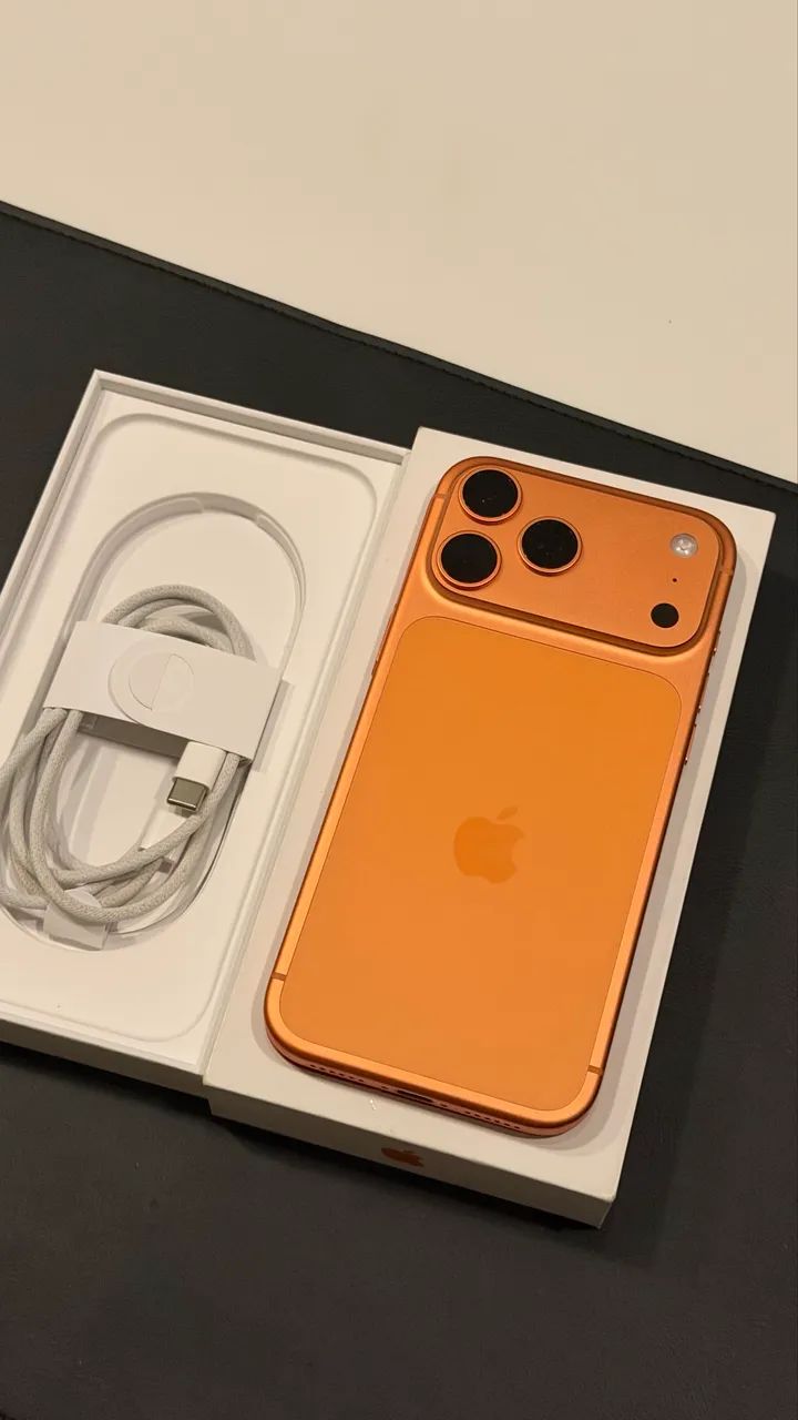 IPHONE 17 PRO MAX 256GB | BATERIA 100% | 1 MÊS DE USO - Celulares