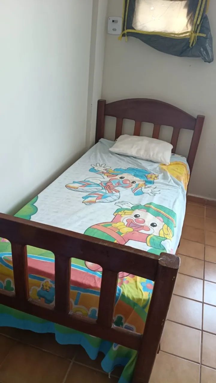Cama de solteiro 