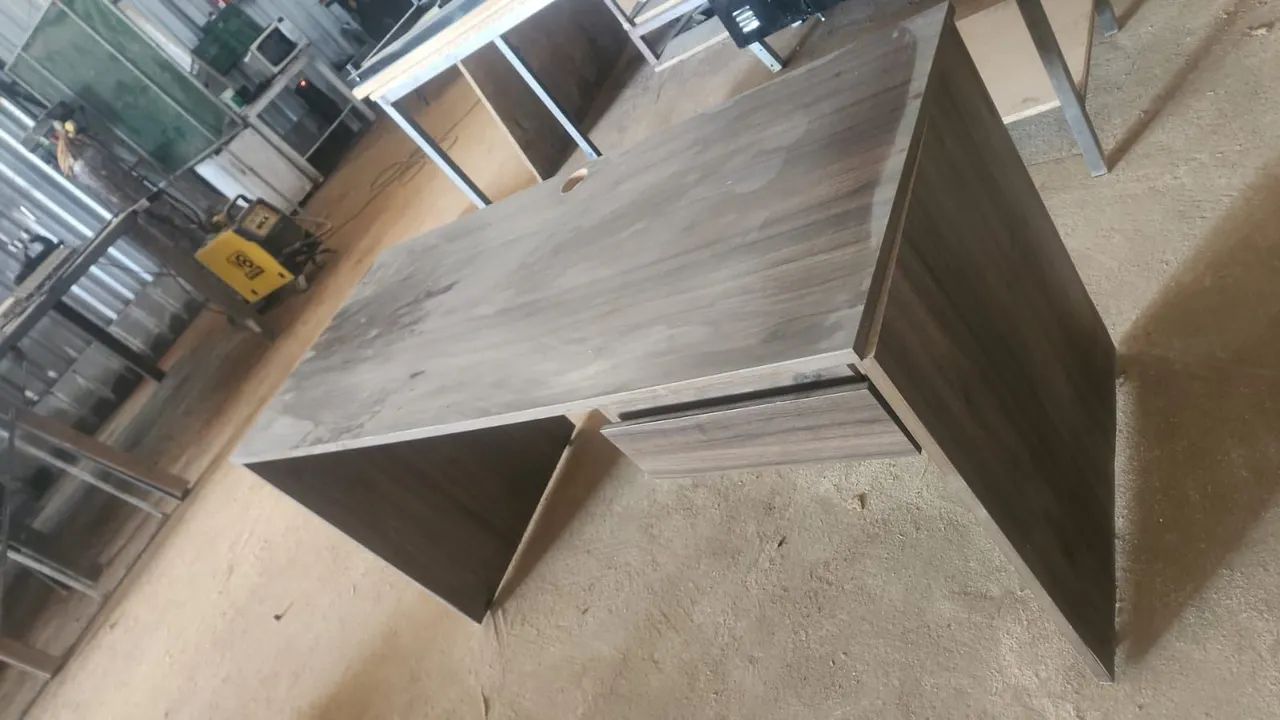 Escrivaninha mesa