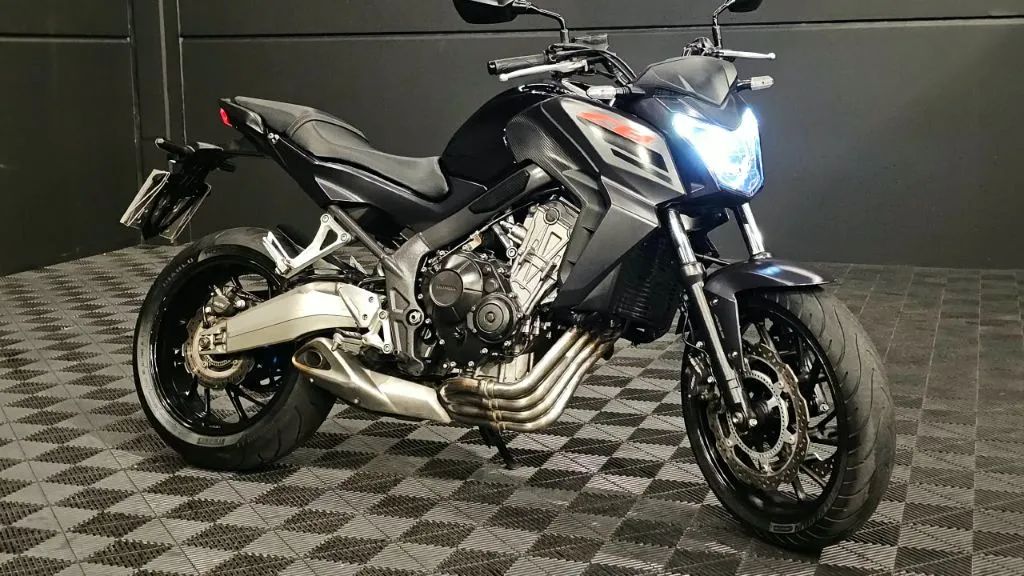 CB 650F - Foto 4
