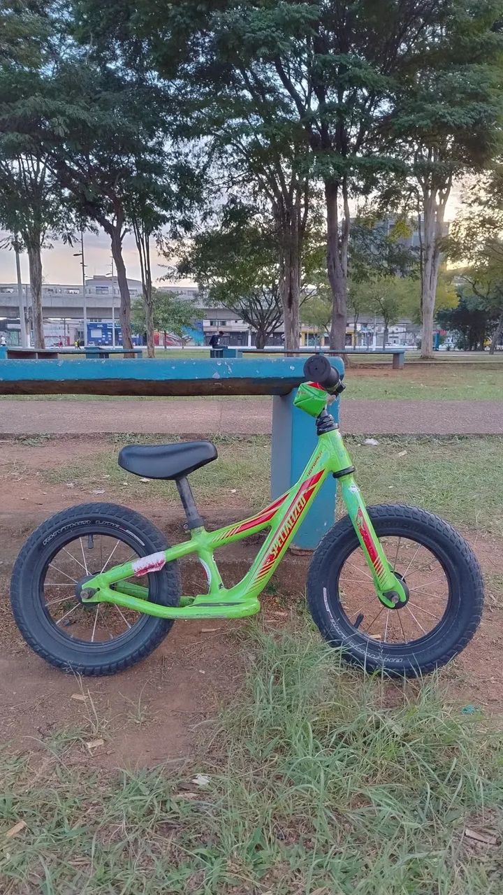 Specialized Hotwalk