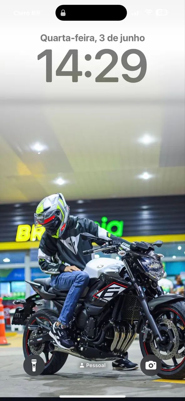 Vendo X J6 sp 