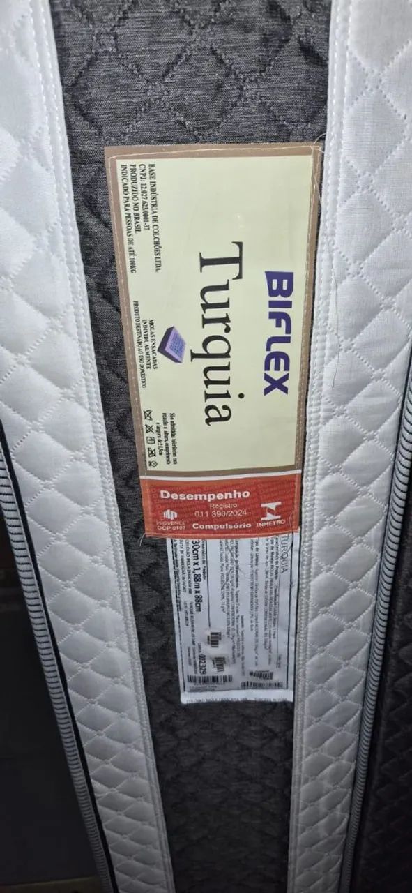 CAMA BOX COM COLCHÃO 