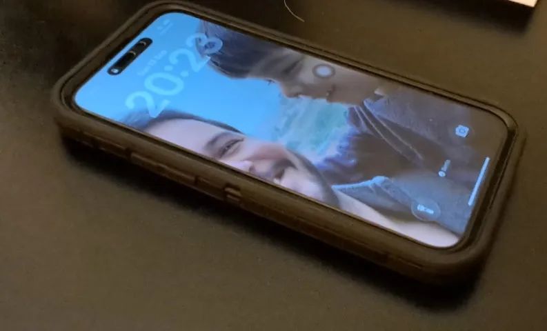 Vendo Iphone 15 Plus [ já com capa protetora importada ]  praticamente novo  - Foto 5