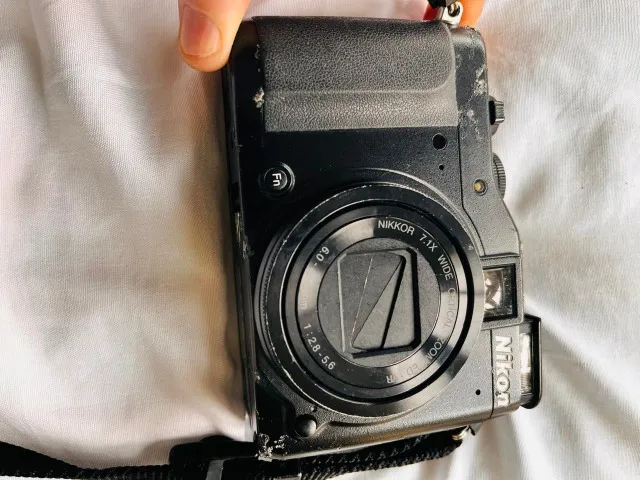 nikon p7000
