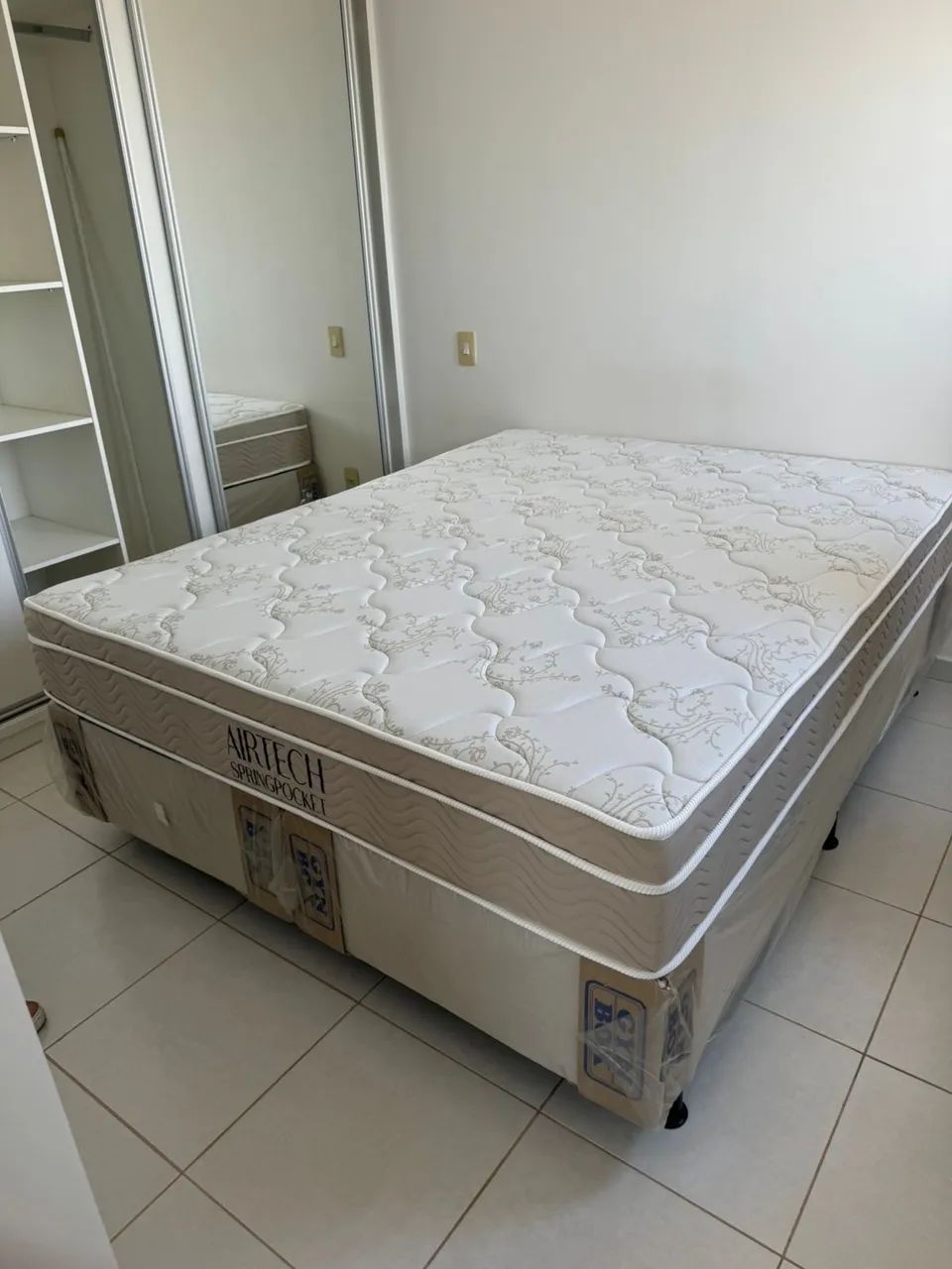Conjunto box Queen size Ortobom colchão + box 