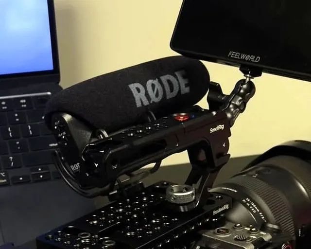 Microfone Rode VideoMic Pro com Rycote, estado de novo, com caixa - Foto 2