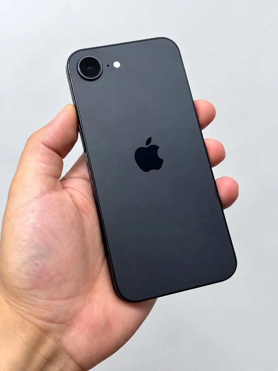 iPhone 16e bateria 92%  - Foto 2