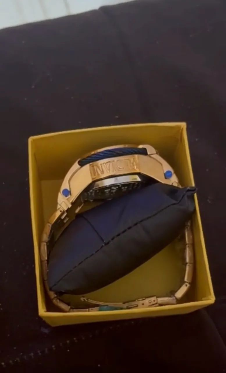 Vende-se relógio marca invicta 