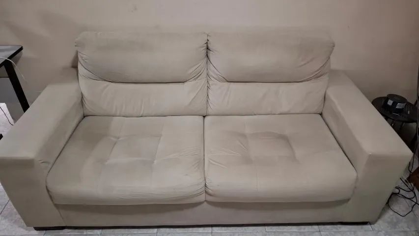 Sofá 3 lugares Herval cor bege