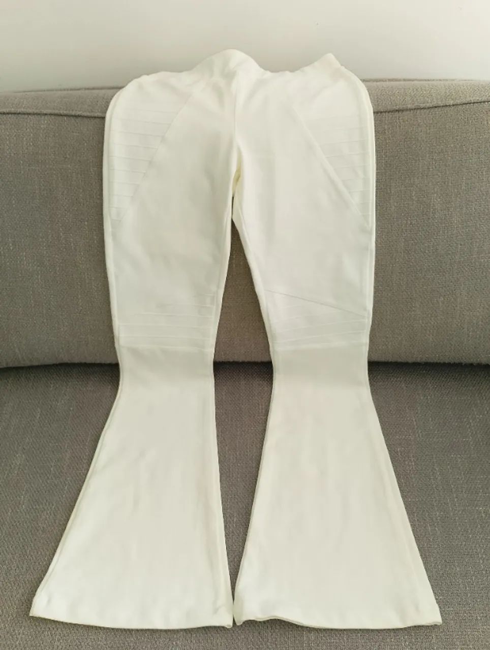 Roupas femininas, tamanhos P e M - Foto 4