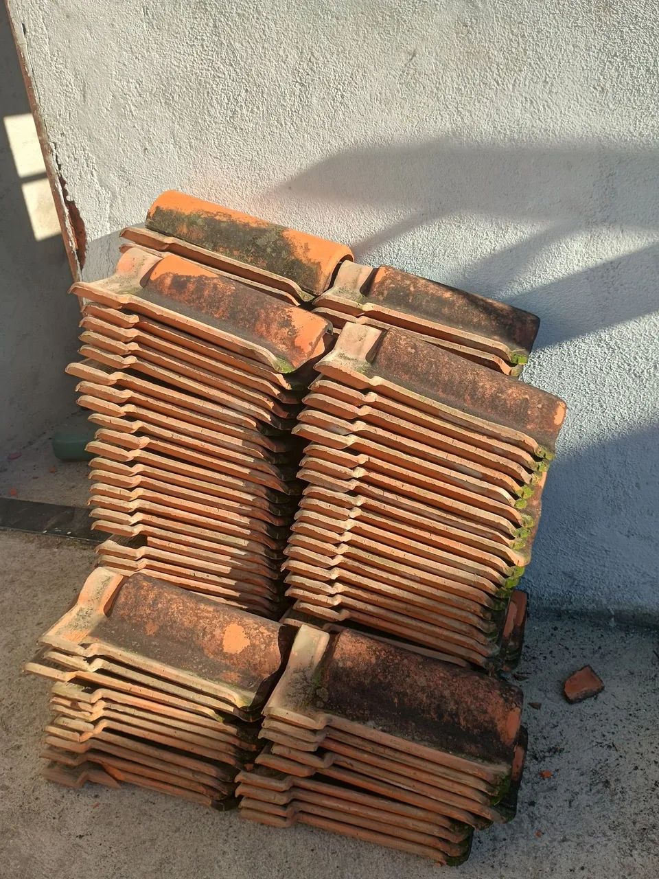 Telhas de barro usadas - bom estado - Foto 2