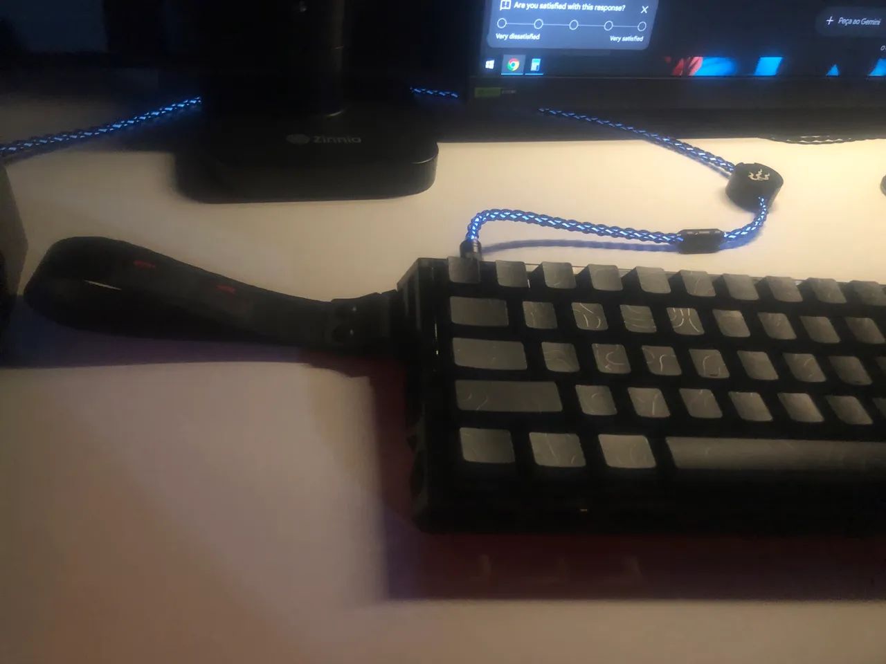 Teclado gamer/magnético rgb win 60 - Foto 5