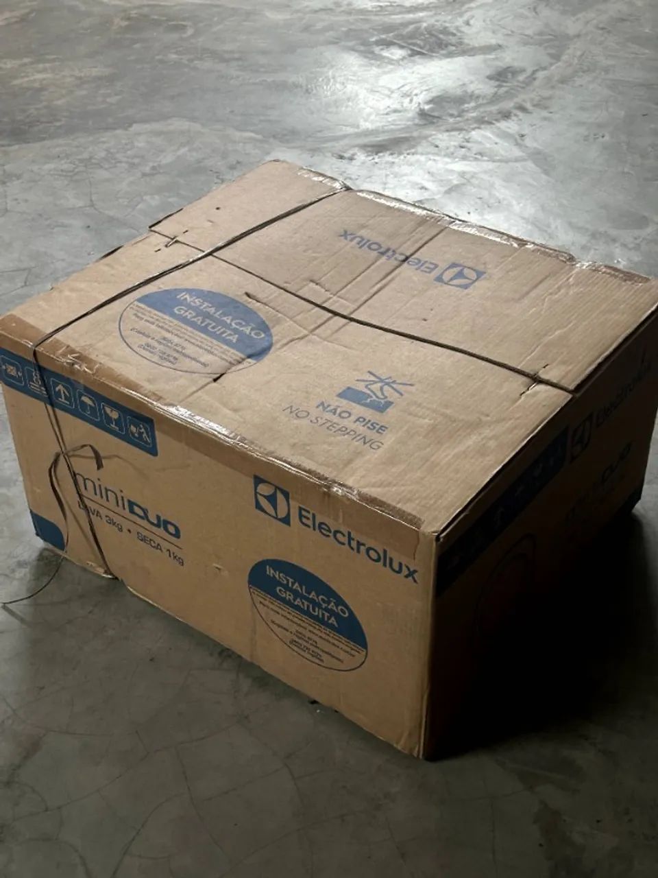 Mini Lava e Seca Electrolux 3kg Branca Compacta de Parede com Água Quente (LSE03) - 127V - Foto 5