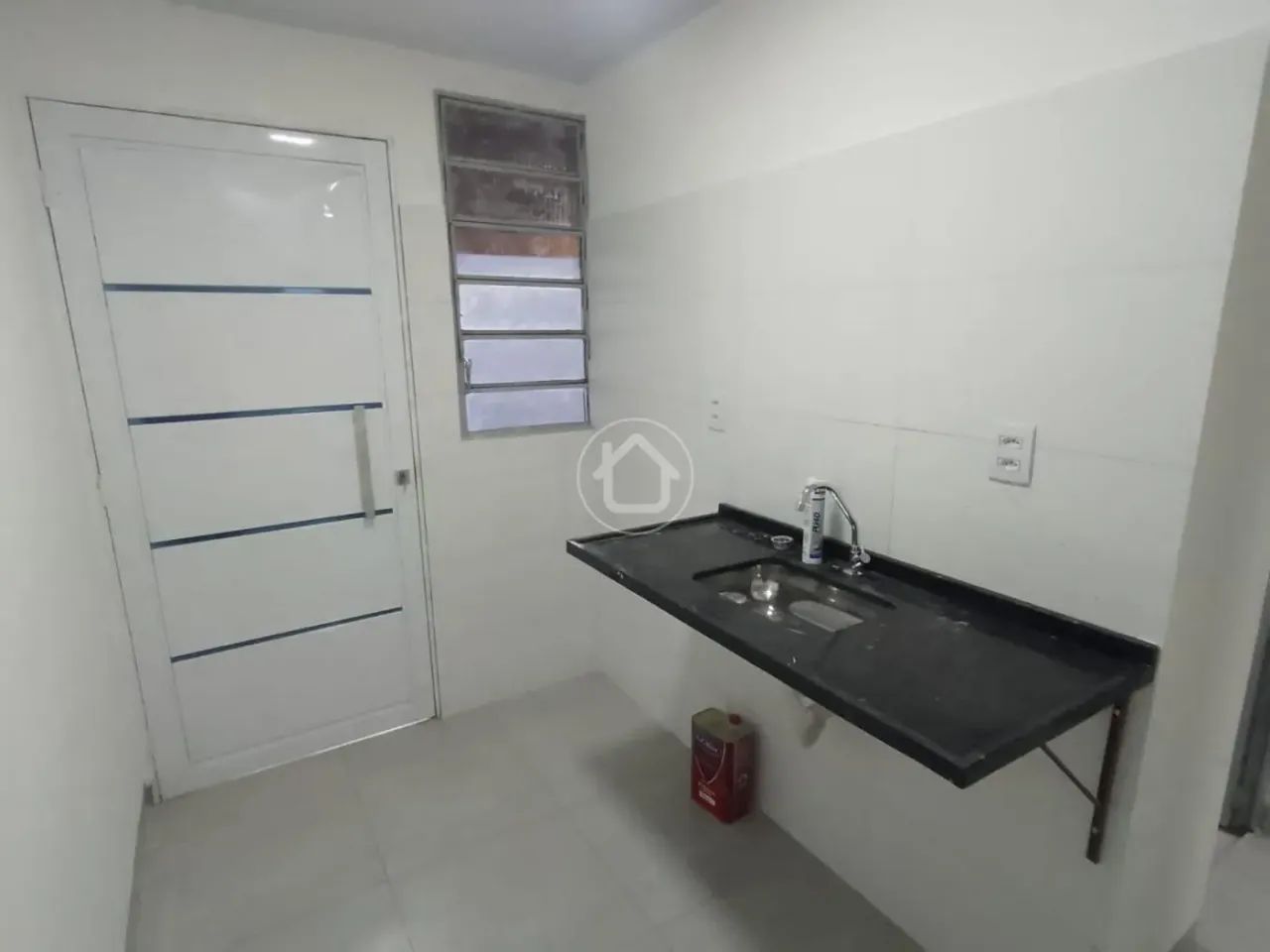 CASA ESPAÇOSA - Foto 2