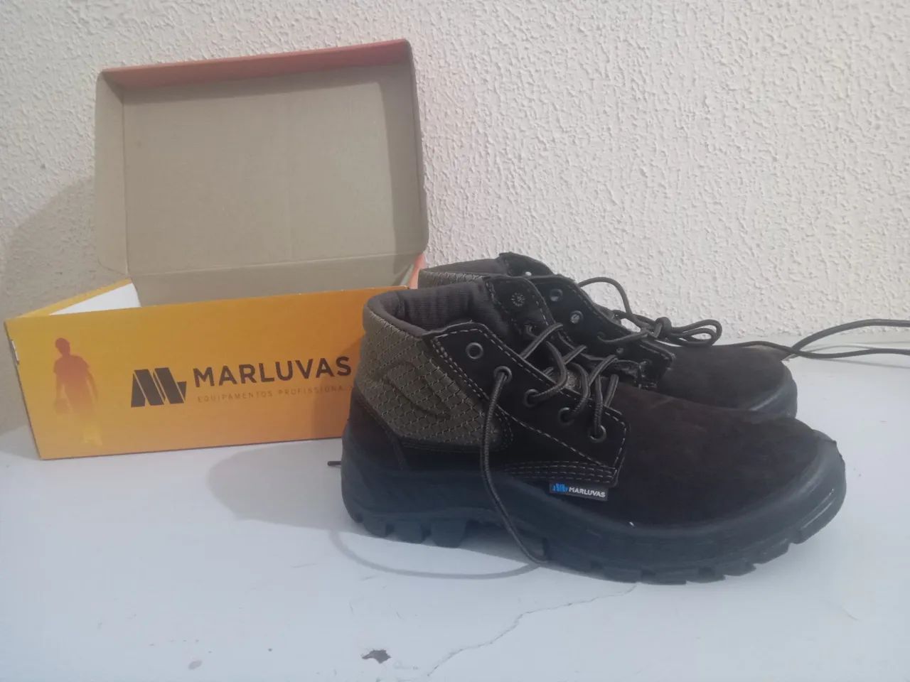 VENDO BOTA (COMPREI ONTEM) - Foto 3