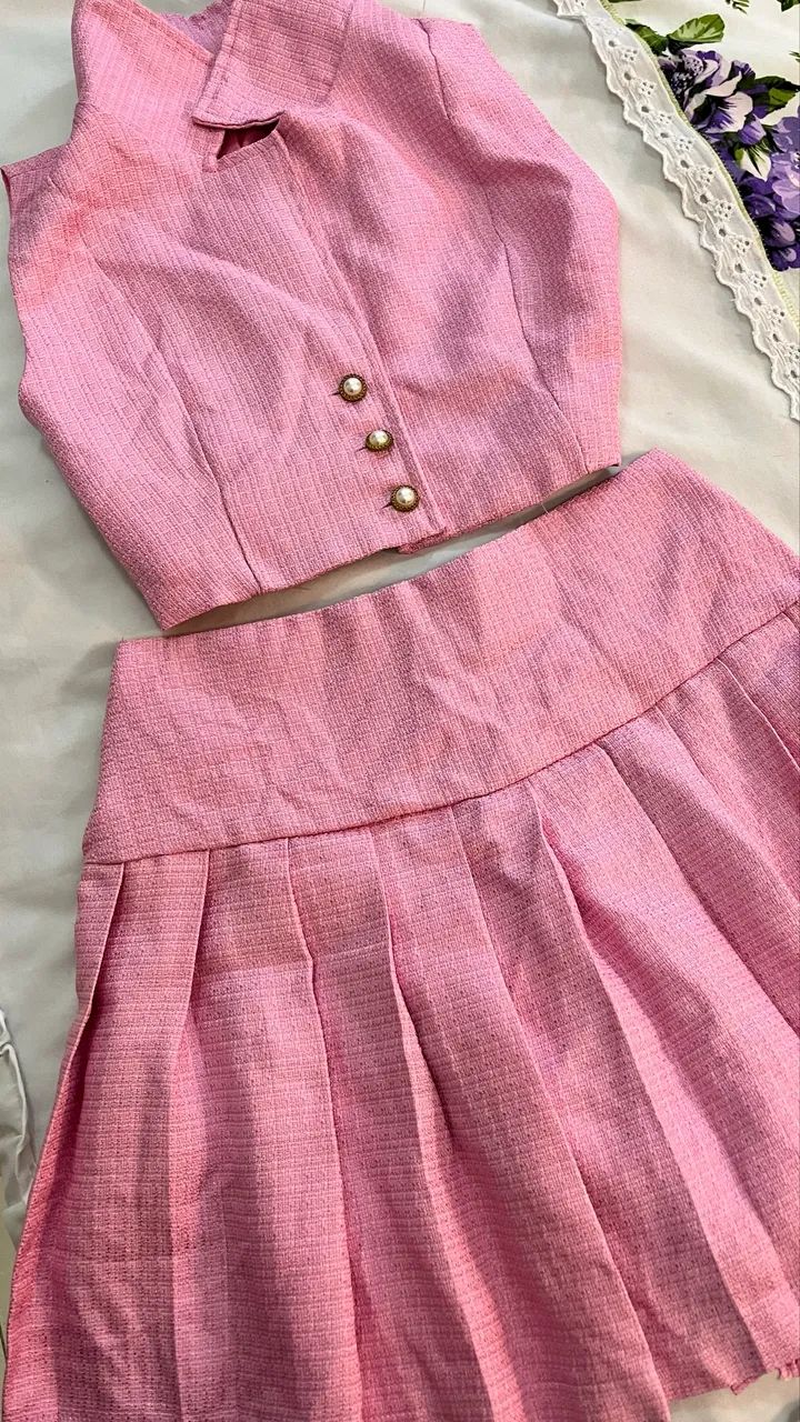 Conjunto rosa 