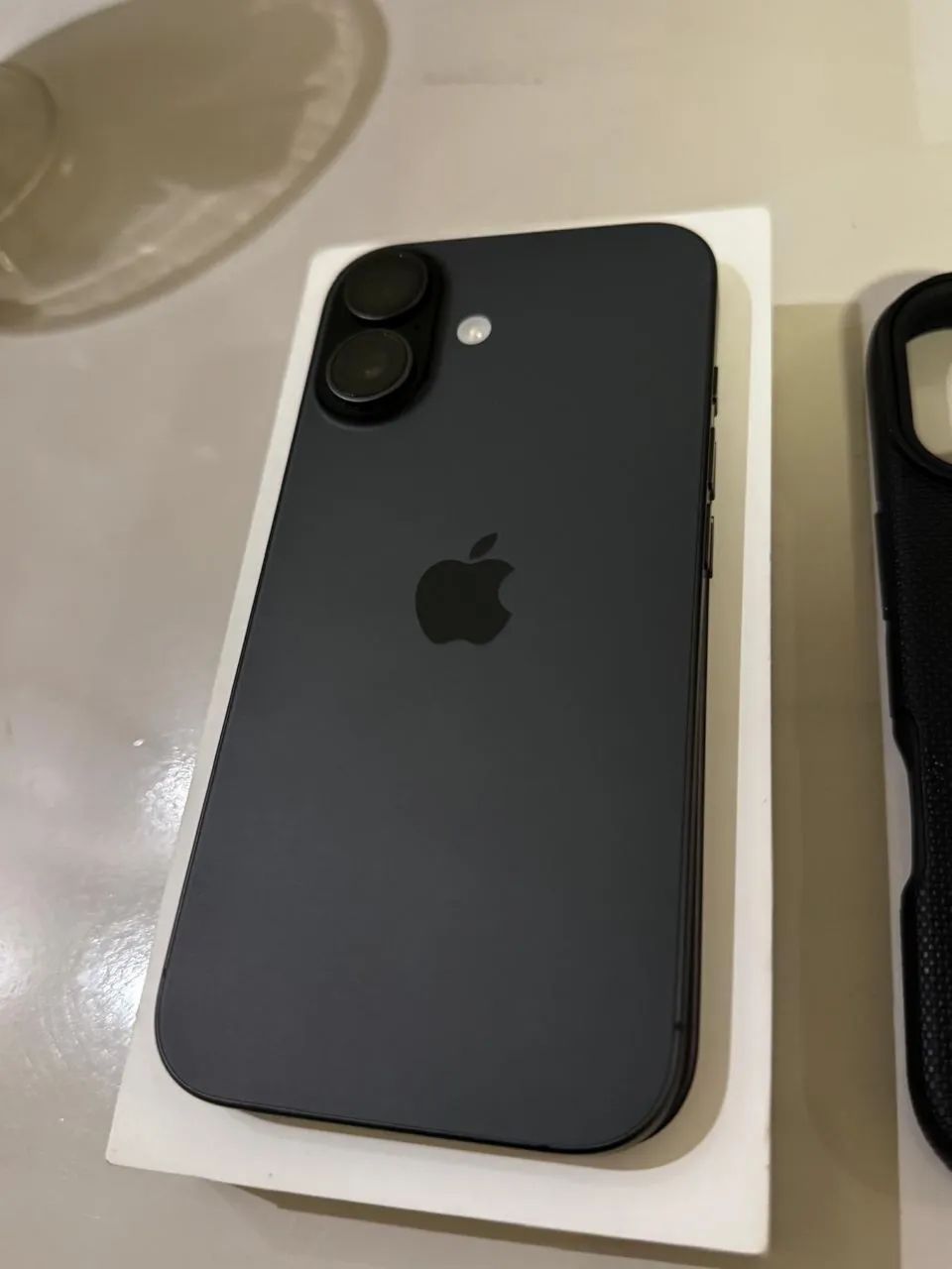 iPhone 17 - Novíssimo - 2 meses de uso - Foto 2