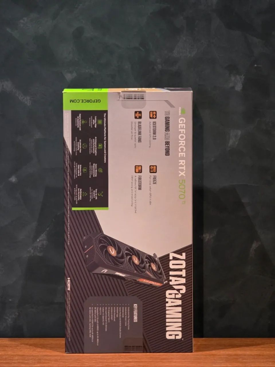 Placa de Vídeo Zotac Gaming GeForce RTX 5070 Ti SOLID OC - Foto 2