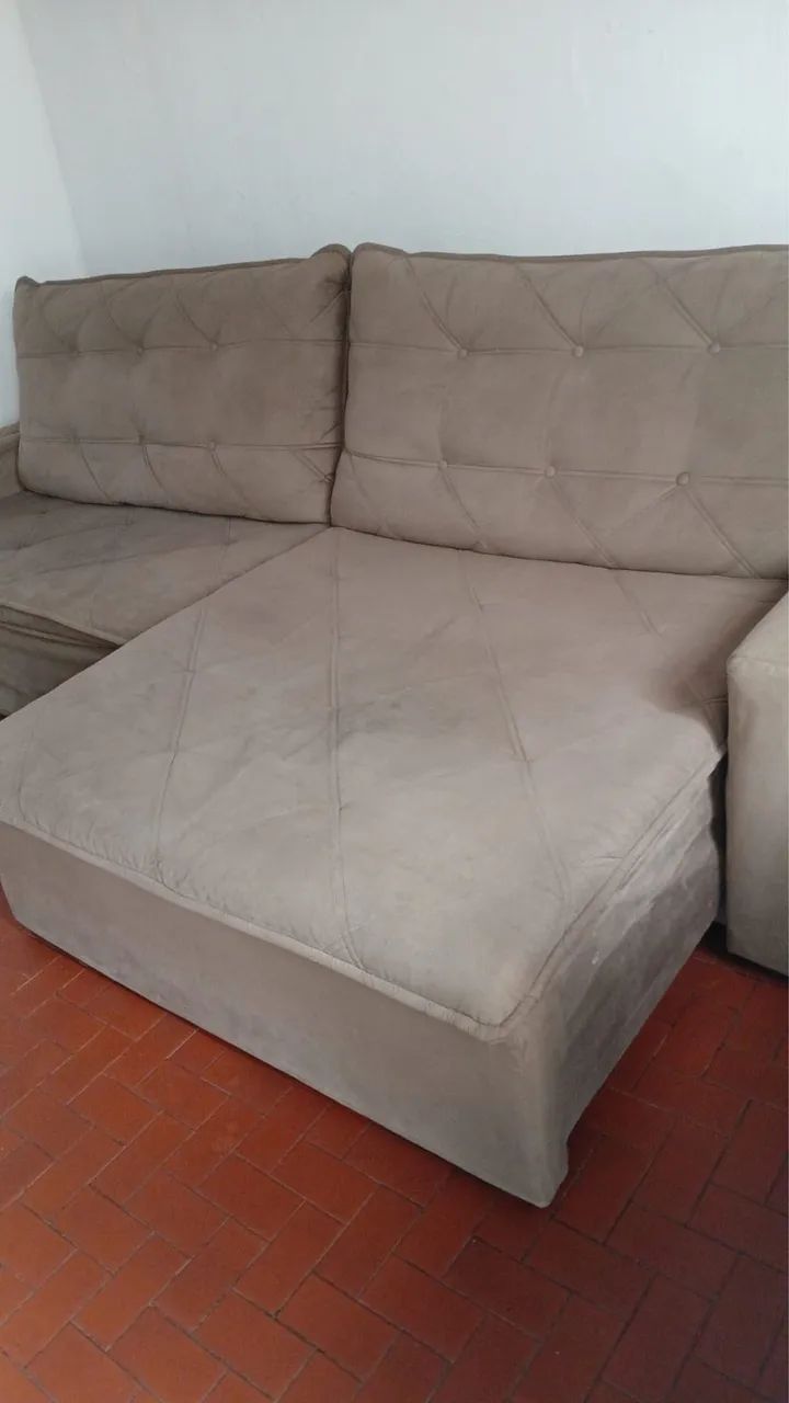 Vendo sofá retrátil de 3 metros. - Foto 4