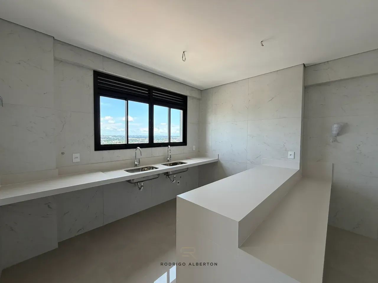 Penthouse Ed Harissa, Unica a venda. 285m² e 4 suites - Foto 3