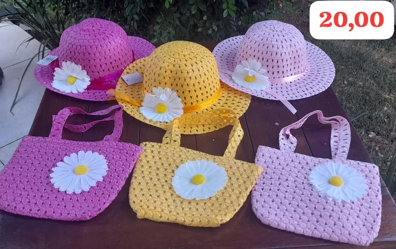 VENDO CONJUNTO DE CHAPÉU + BOLSA