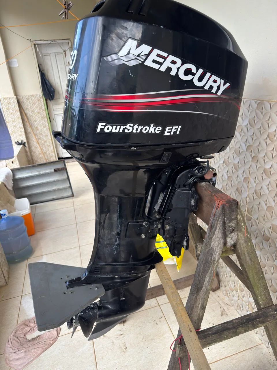 Motor Mercury 2 tempo 50 HP ? - Foto 2