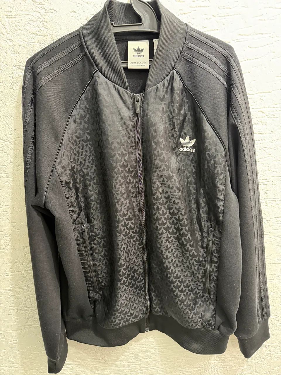 Jaqueta adidas monogram