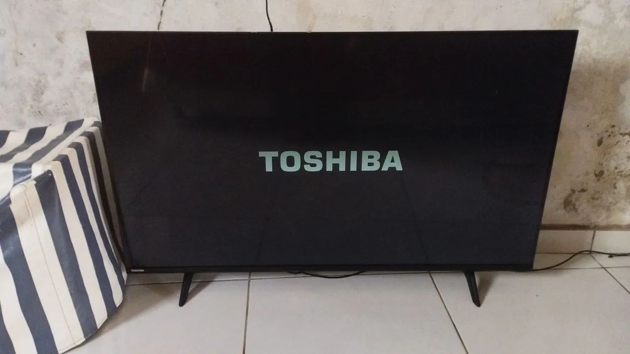 Tv Toshiba 43 polegadas smart 