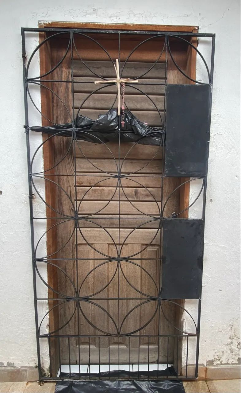 Portão de ferro 