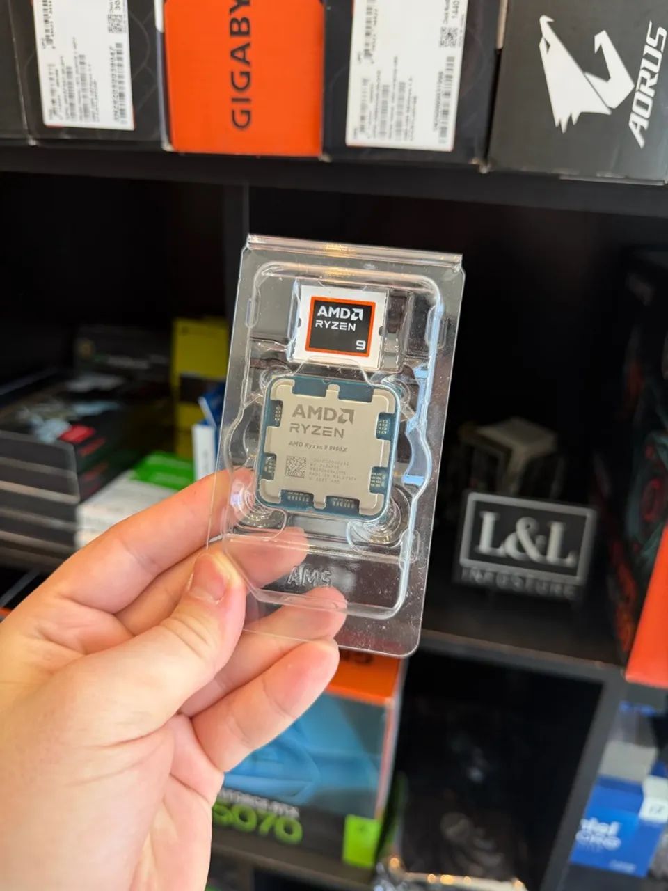 PROCESSADOR AMD RYZEN 9 9900X - Foto 3