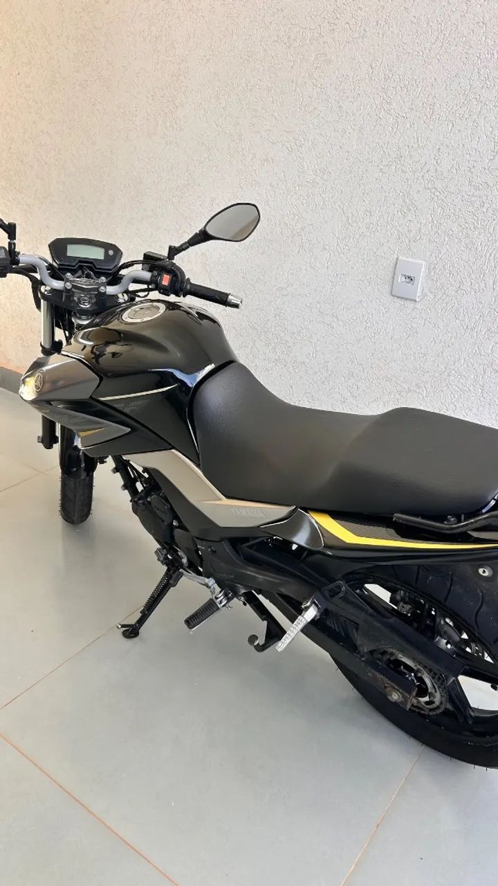 FAZER 250 - Foto 2