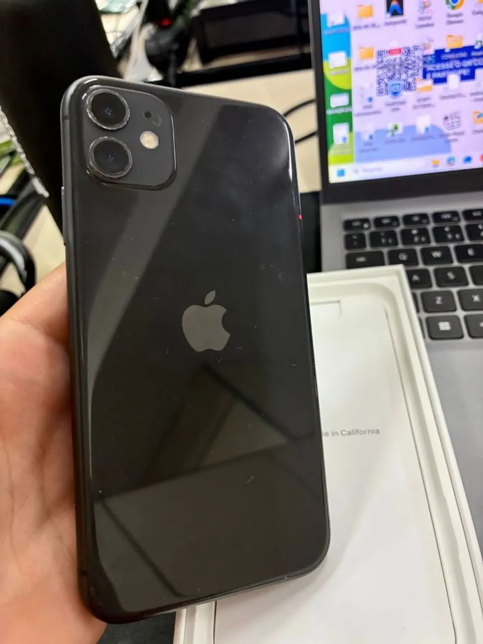 iPhone 11 Preto 64GB  - Foto 5