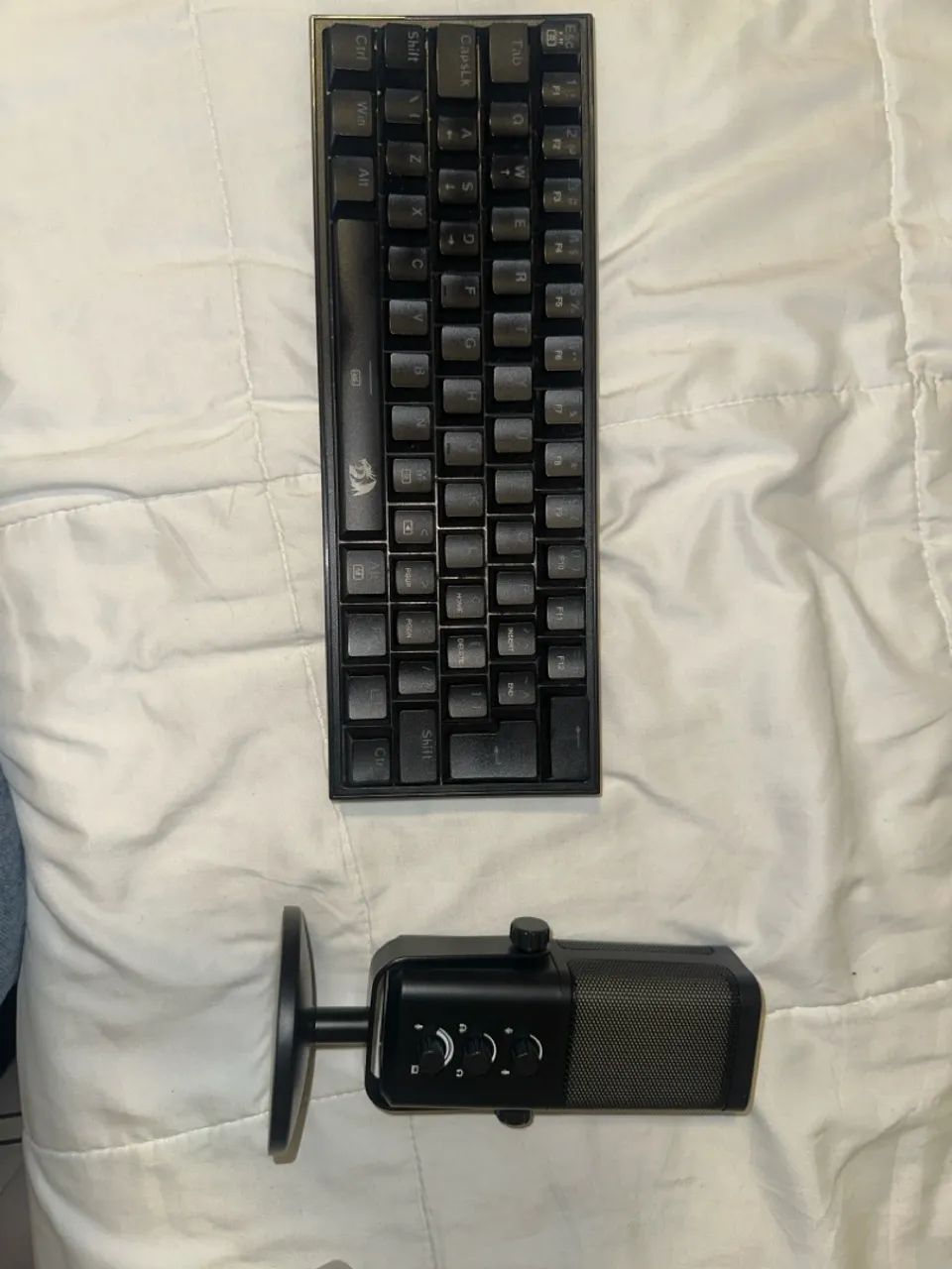 Kit teclado gamer e microfone - Foto 2