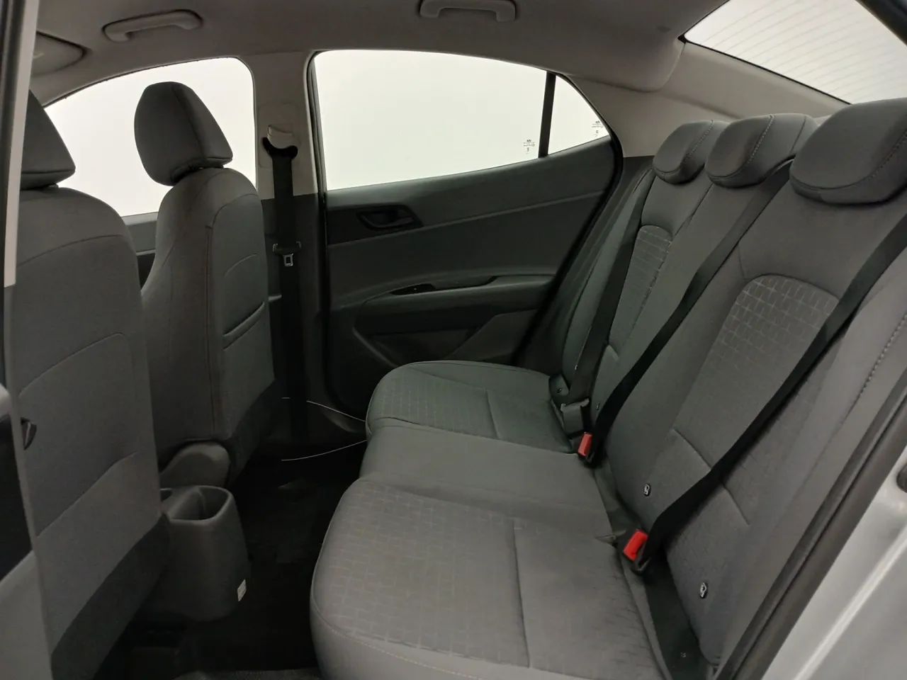Hyundai HB20S Comfort Plus 1.0 TB Flex 12V Mec., foto 17 de 18