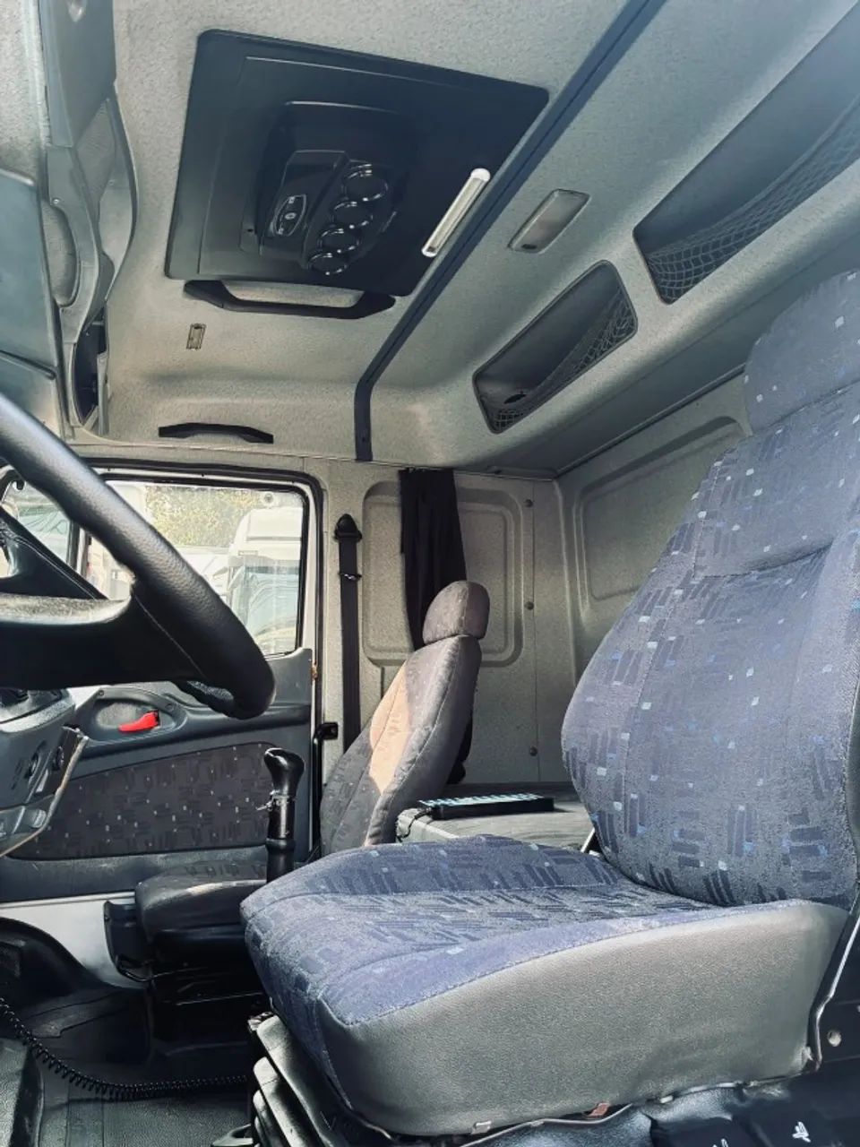 M. Benz Ls 1634 2009 4x2  - Foto 4
