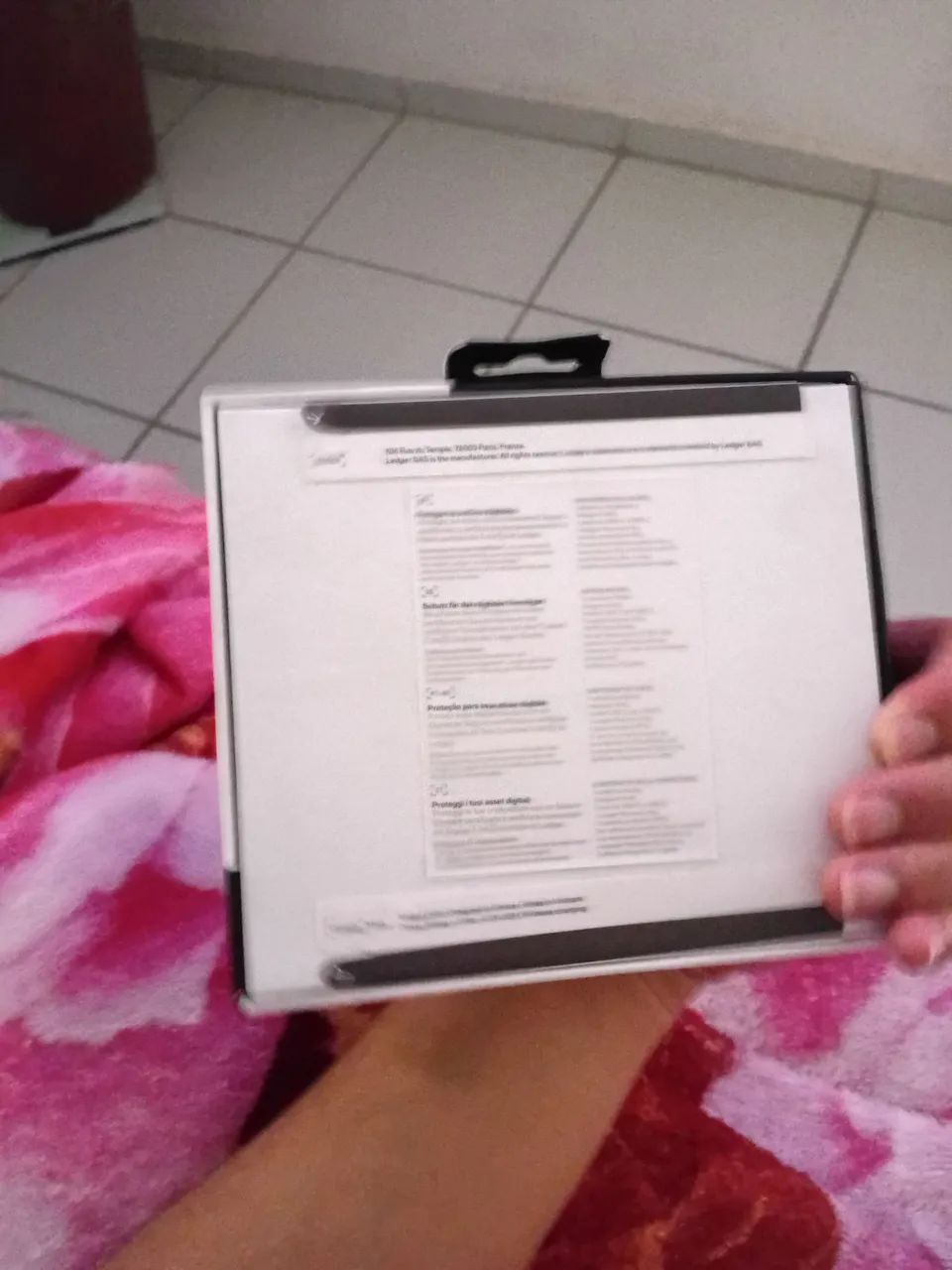 VENDO LEDGER STAX NA CAIXA FECHADA NUNCA USADA OU ABERTA. - Foto 2